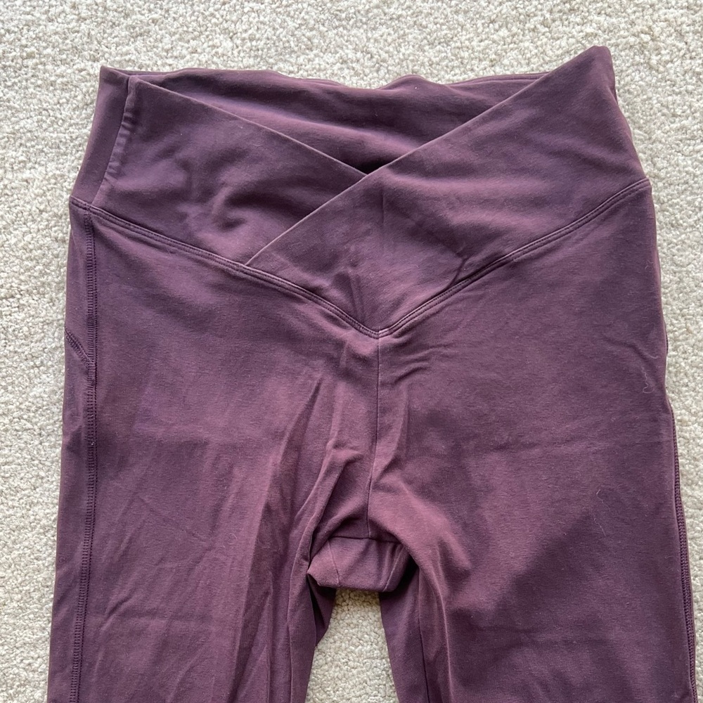 Victorias Secret Maroon Leggings
